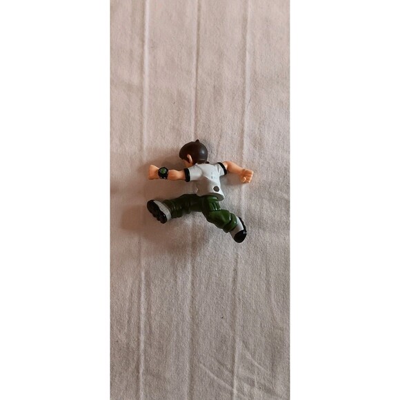 Ben 10 Action Figures, Super RARE Ben With Wide Kick Stance Lot Of 3 With 1 Card - Picture 5 of 9